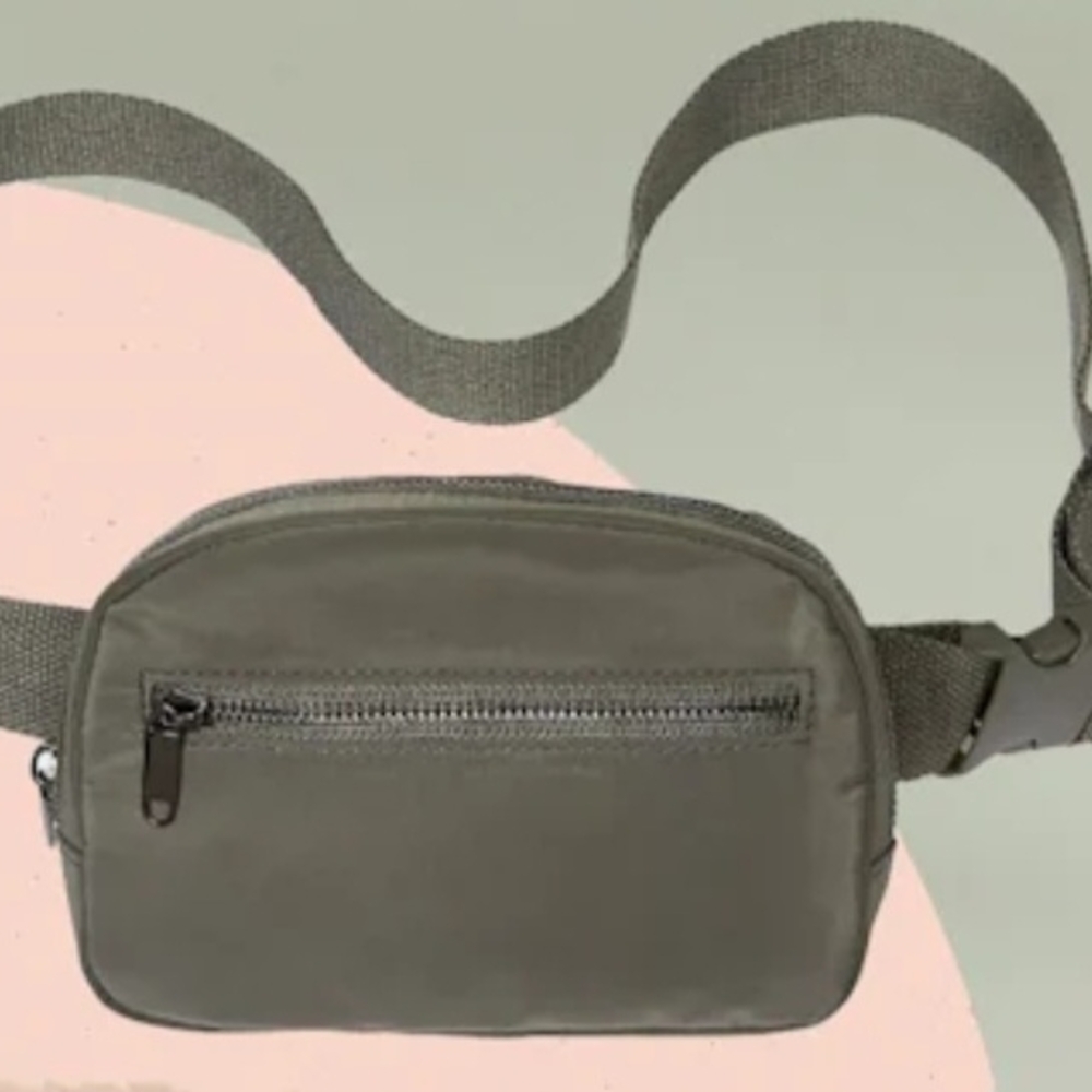 ❤️10/$13 New Wild Fable Olive Belt Bag Fanny Pack